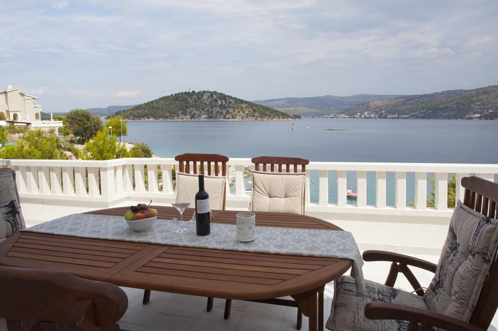 Villa Perun Ražanj Eksteriør billede