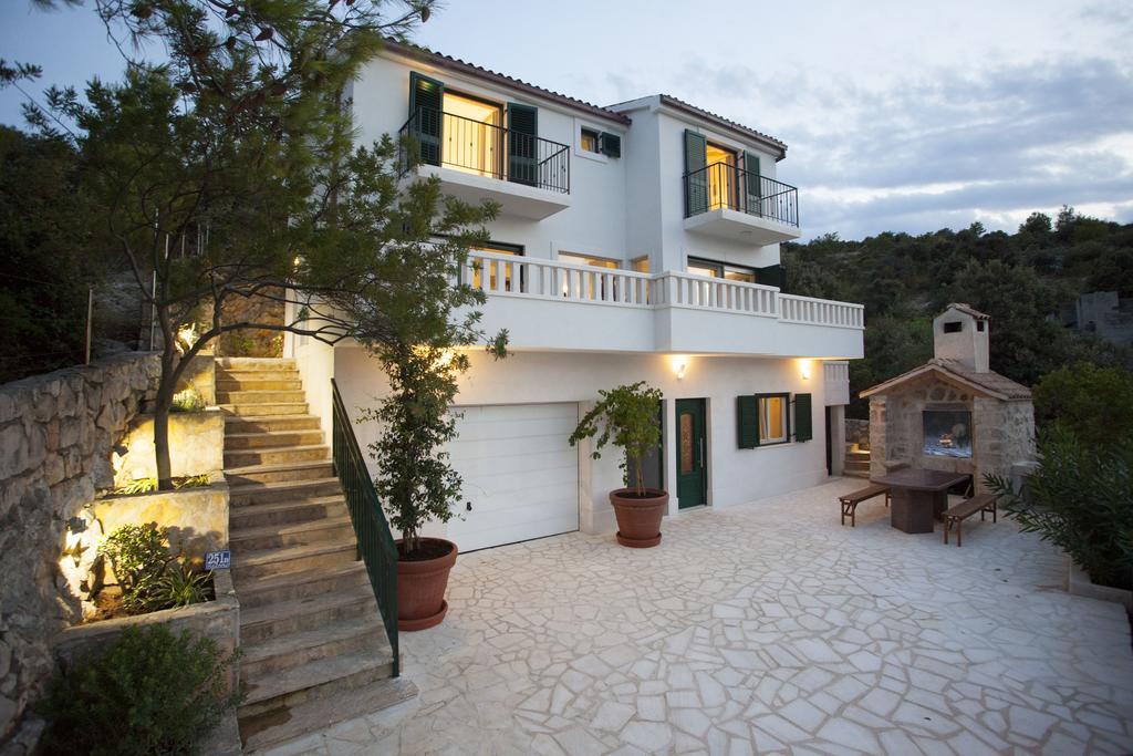 Villa Perun Ražanj Eksteriør billede