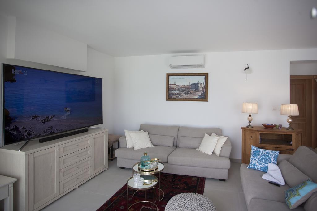 Villa Perun Ražanj Eksteriør billede